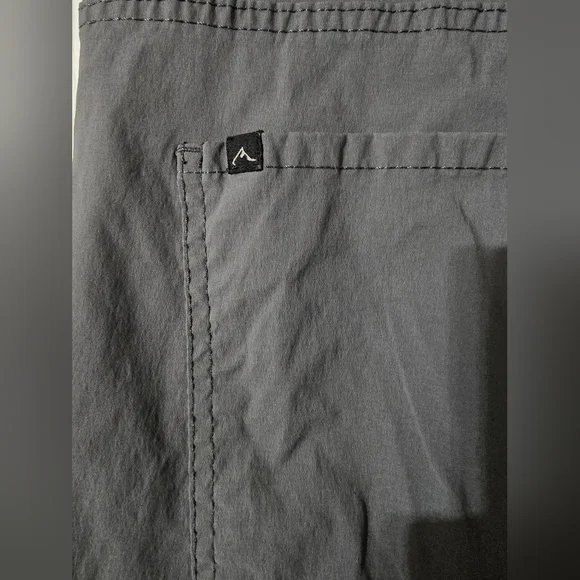 Men's Denali Travel Pants Sz 36/30 - Picture 5 of 6